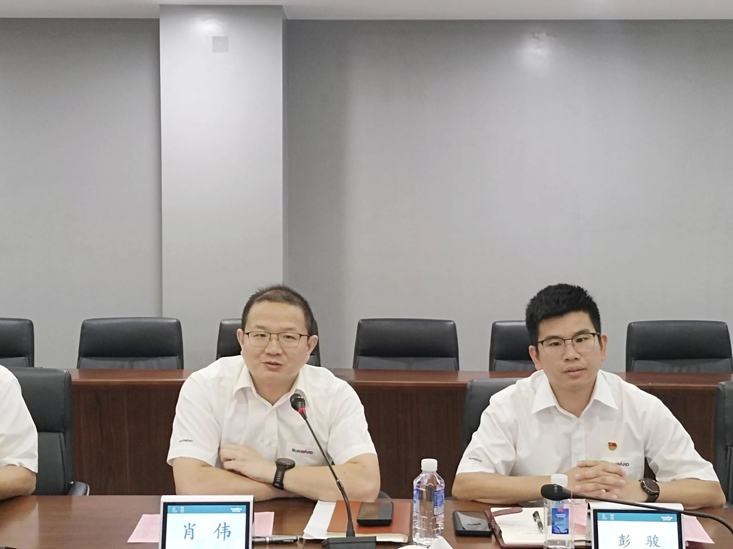 暢談心聲，共話未來！這場應屆畢業生員工座談會，很暖，很貼心！