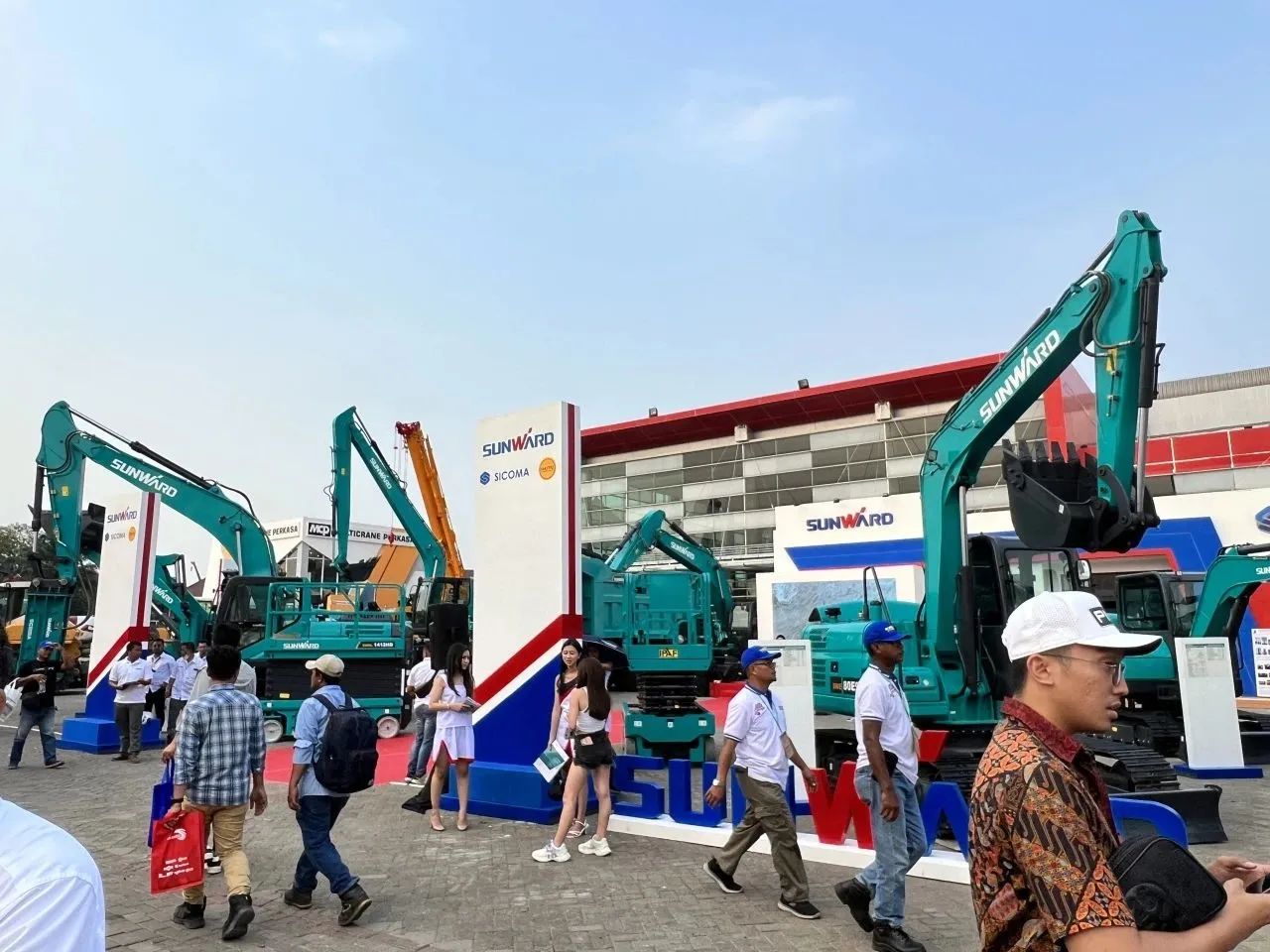 深耕細作，逆勢增長！山河智能盛裝亮相印尼雅加達礦業展