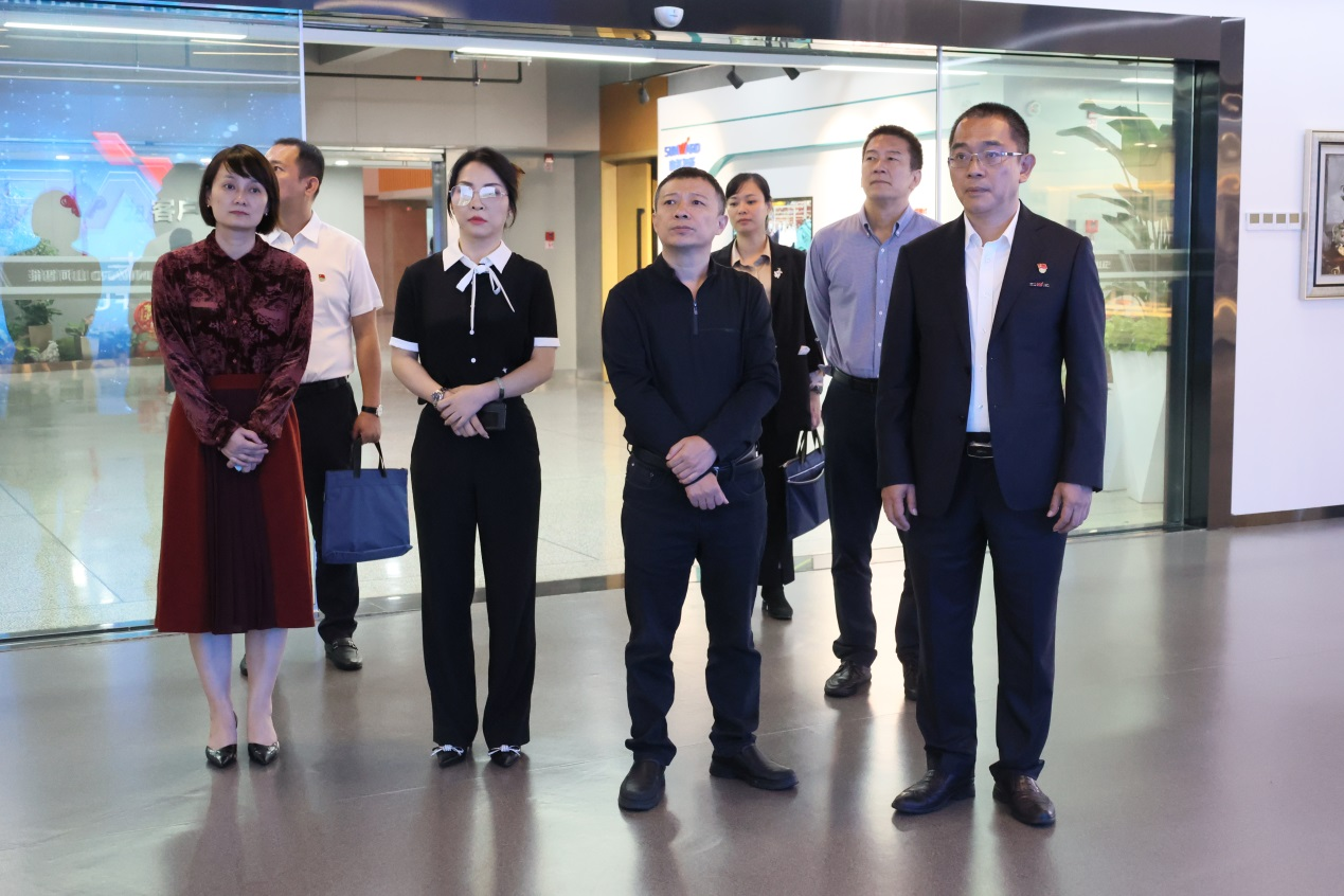 國家稅務總局征管和科技發展司調研山河智能