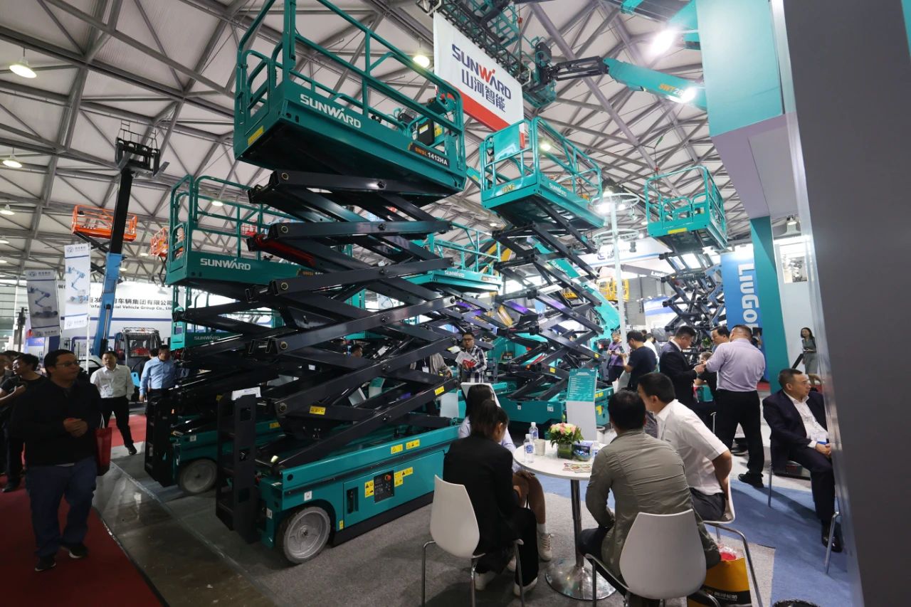 精品出擊，閃耀魔都！山河智能全系列高空機械亮相2023亞洲國際高空展