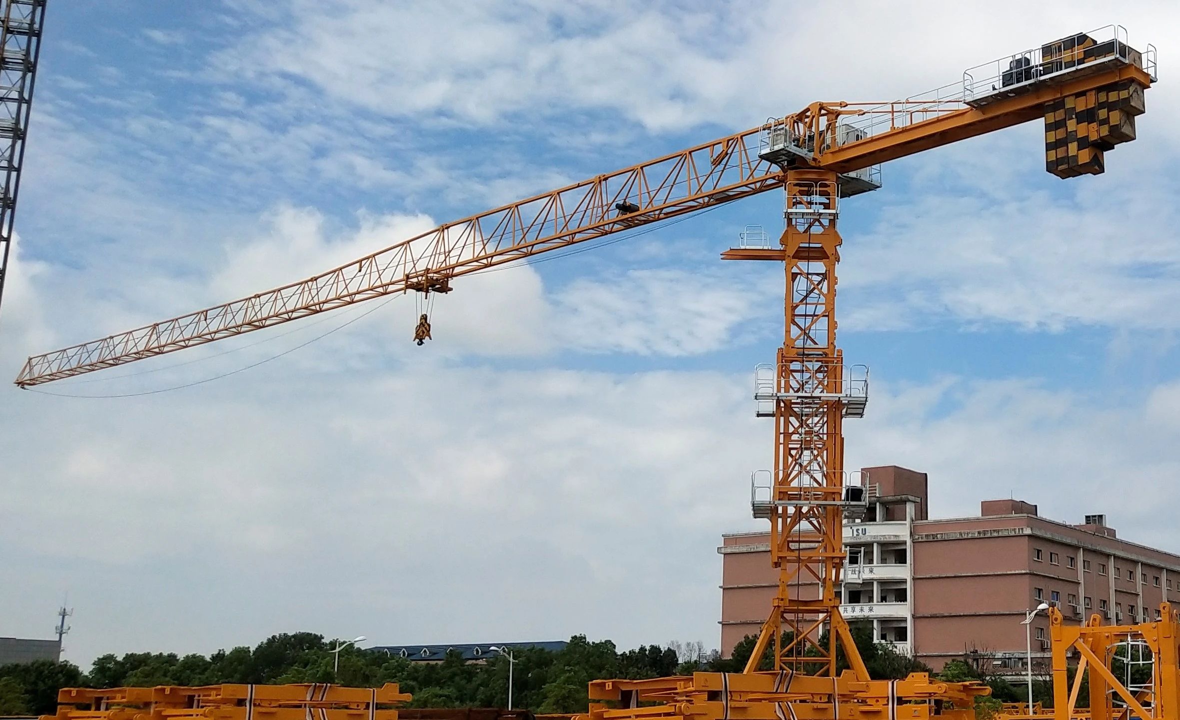 匠心智造，精益求精！山河江麓“精品工程”P6015B1-8塔機下線