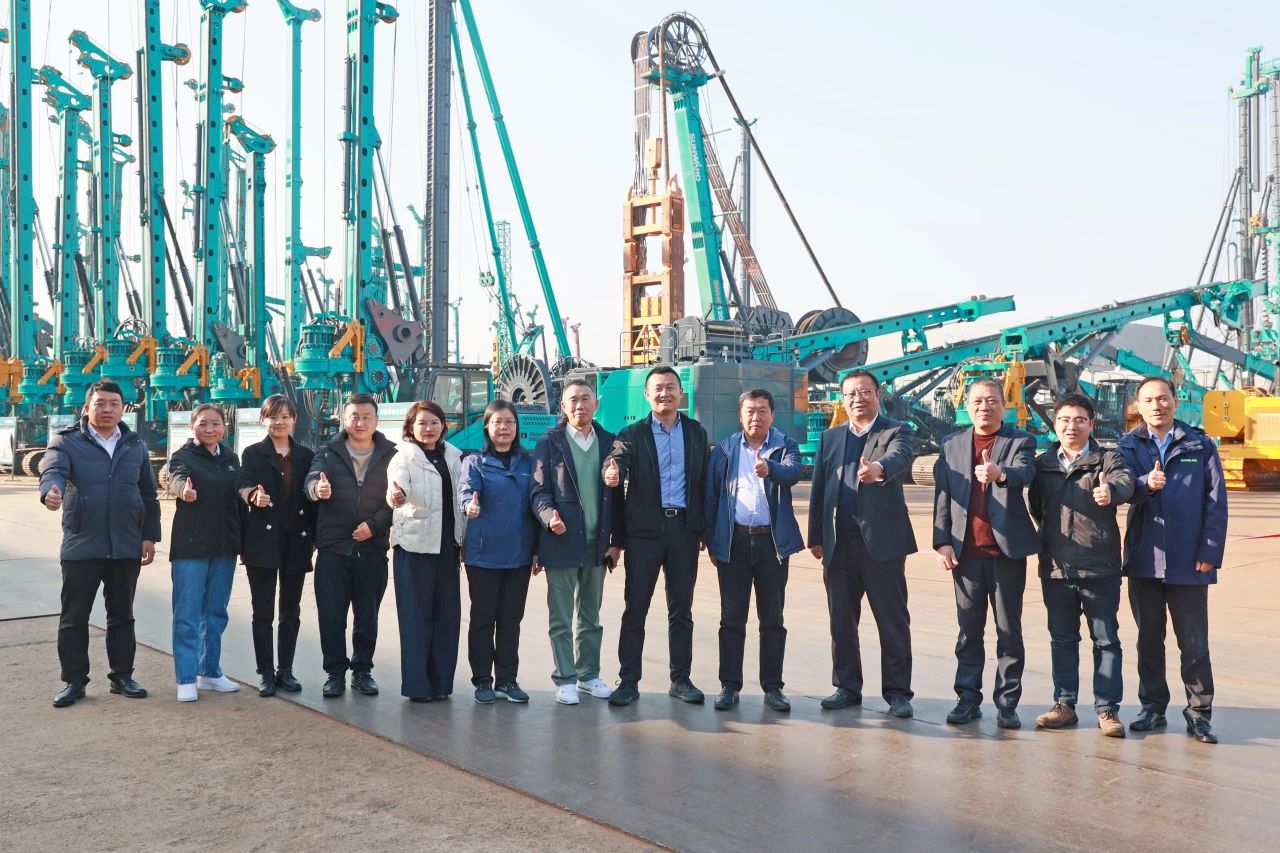 山河智能主導的行業標準《建筑施工機械與設備 液壓式壓樁機》通過專家審查