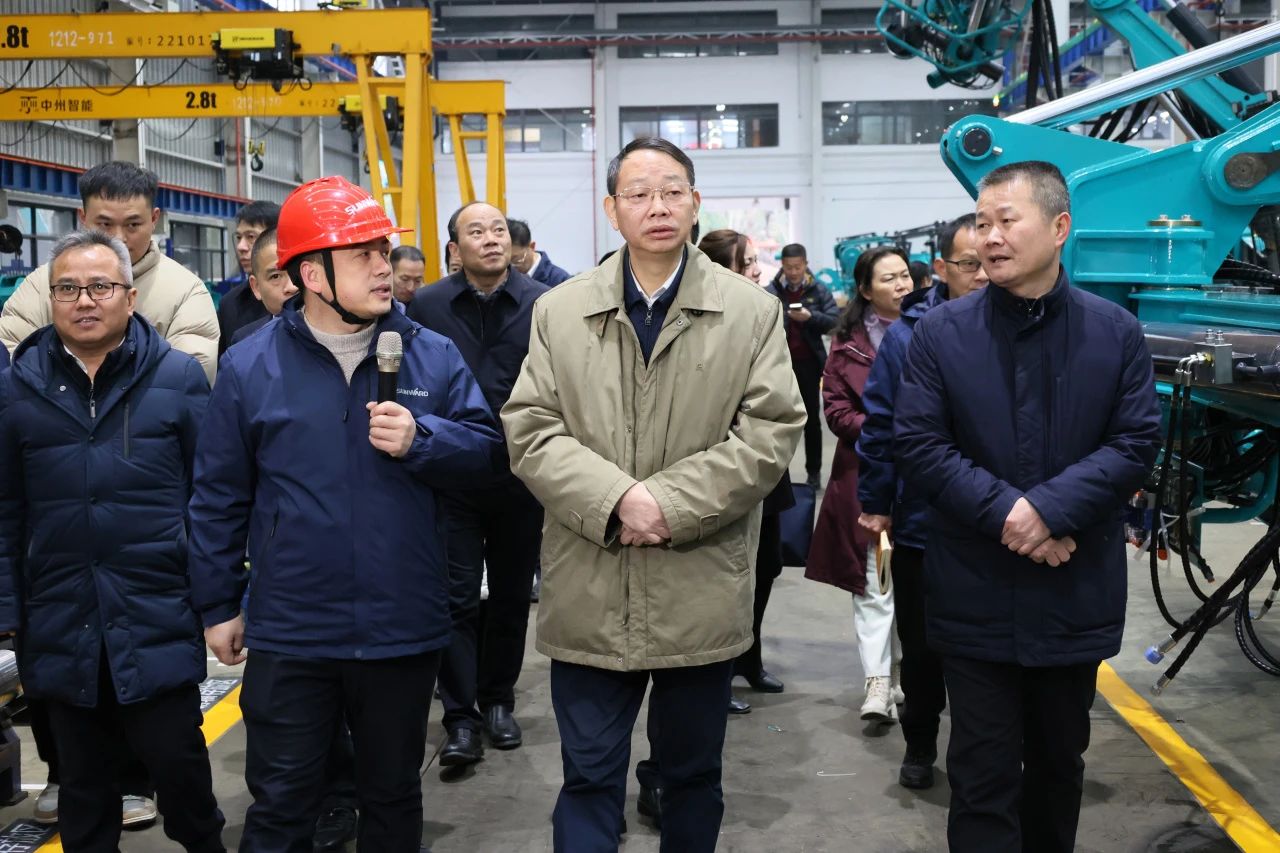 文樹勛帶隊走訪調研山河智能