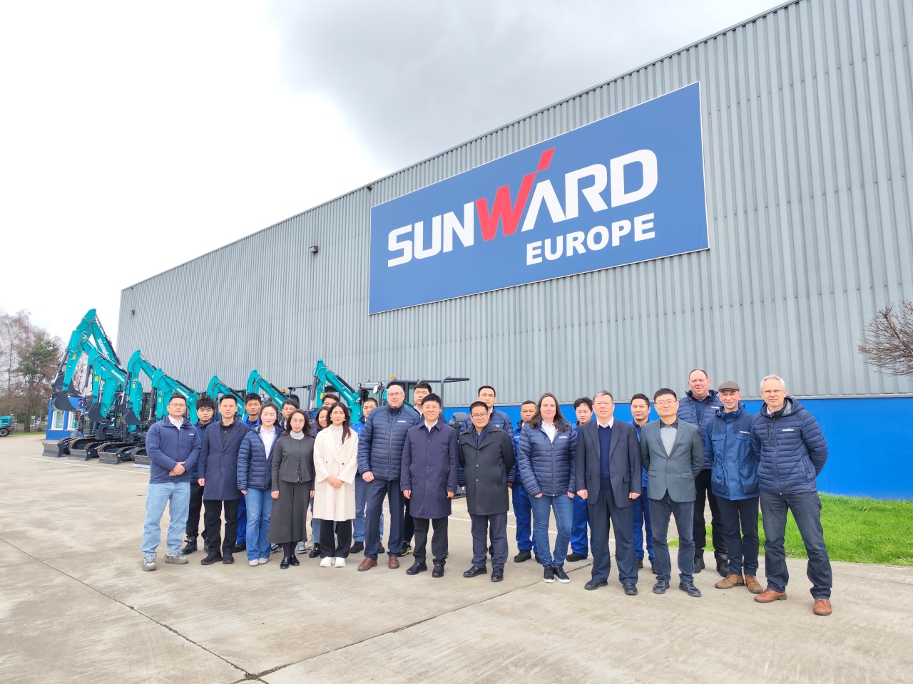 廣州工控黨委書記、董事長景廣軍率隊赴山河智能歐洲子公司考察