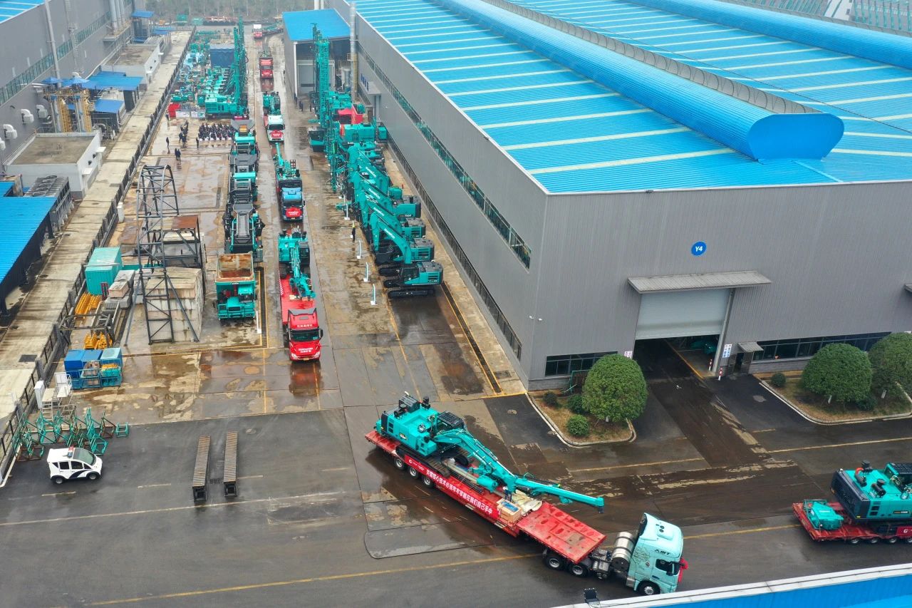 啟新程，向未來！山河礦巖揭牌慶典暨新春發貨儀式圓滿舉行