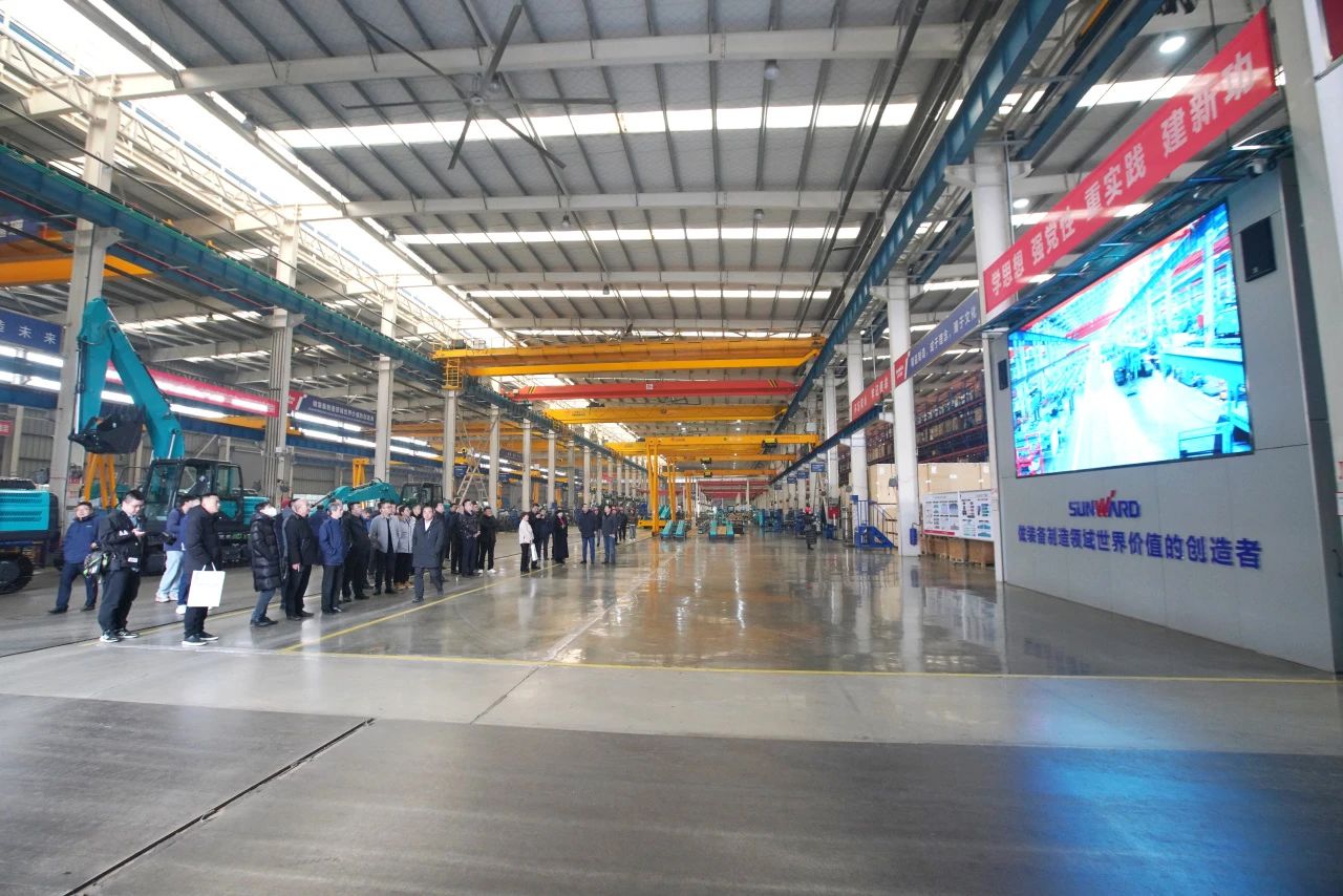 啟新程，向未來！山河礦巖揭牌慶典暨新春發貨儀式圓滿舉行