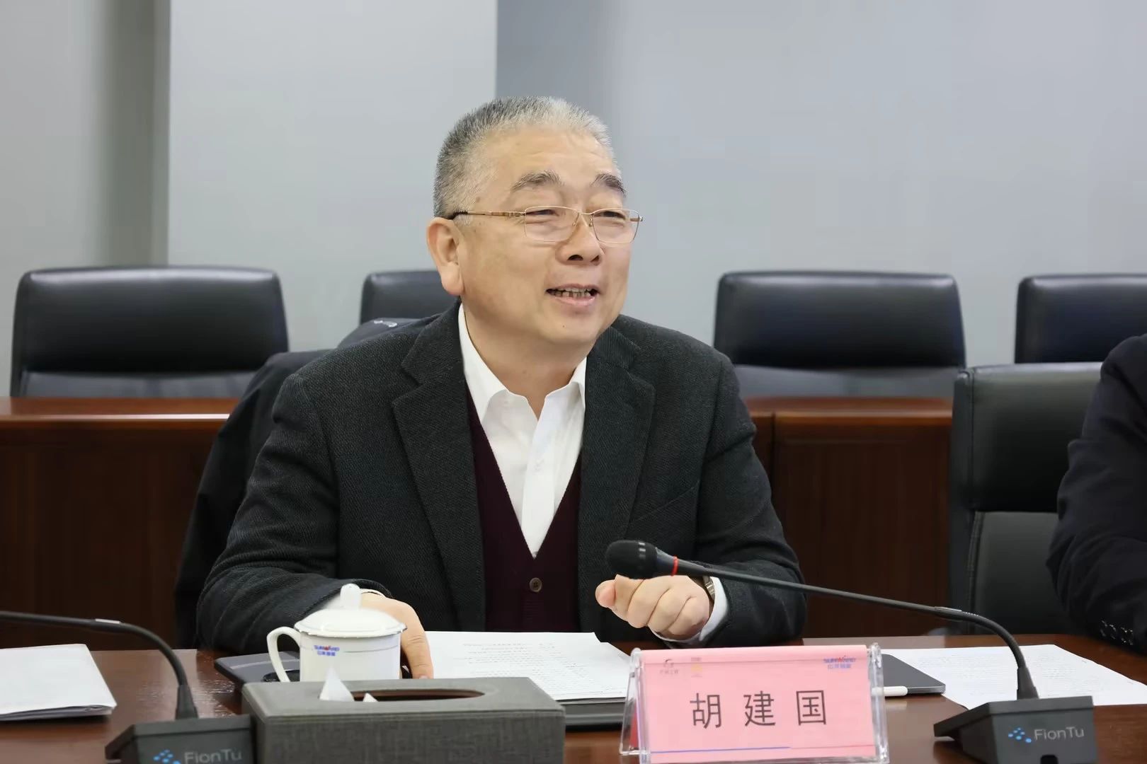 新思路、新領域、新合作、新突破！中鐵十二局到訪山河智能