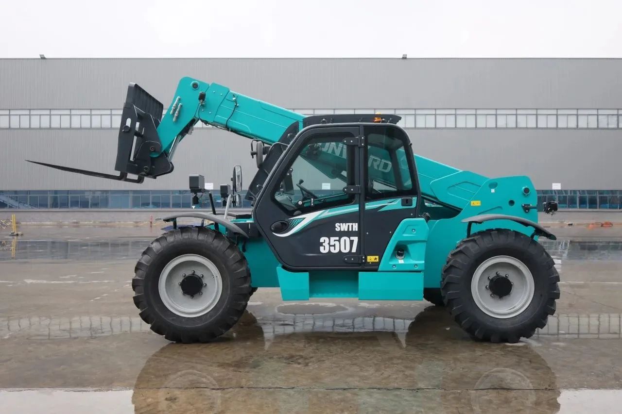 “猛將”出擊，需求火爆！山河智能新一代伸縮臂叉裝車成功下線