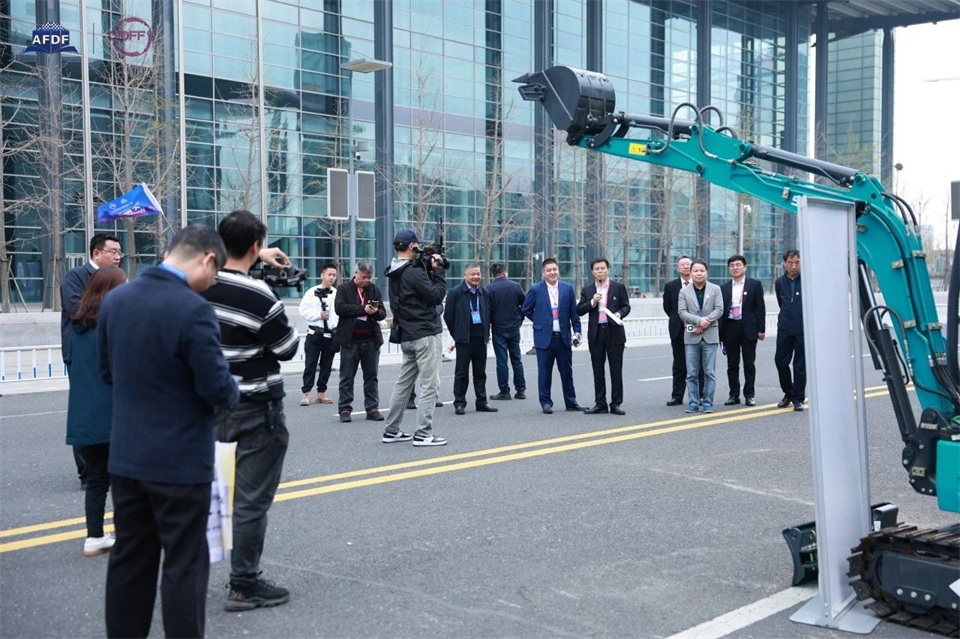 堅持創新，賦能產業！山河智能出席第十三屆深基礎工程發展論壇