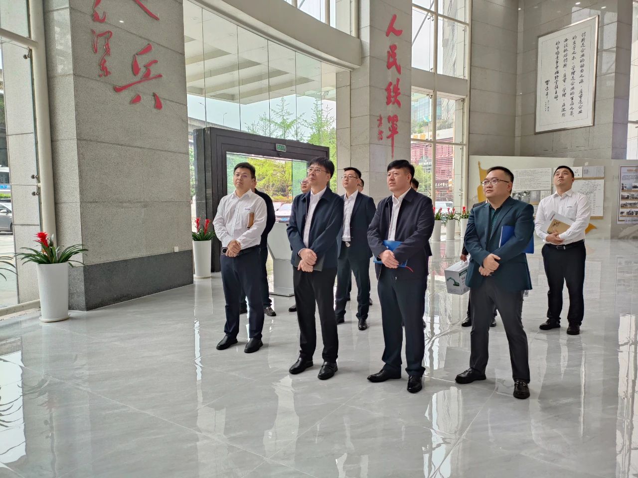 適應新形勢，尋求新合作！山河智能到訪中鐵二十三局