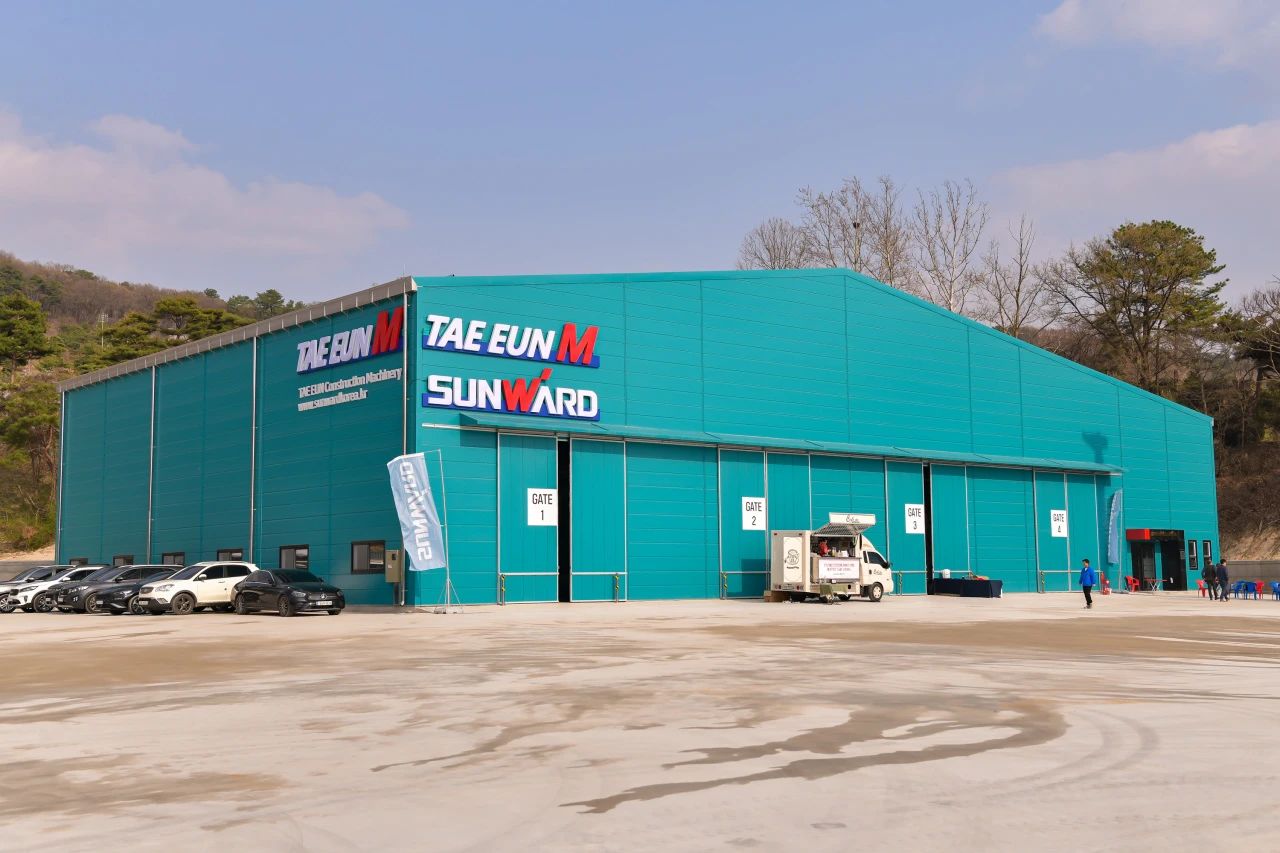 山河韓國保障中心開業慶典暨“山河杯”高爾夫球賽圓滿舉行