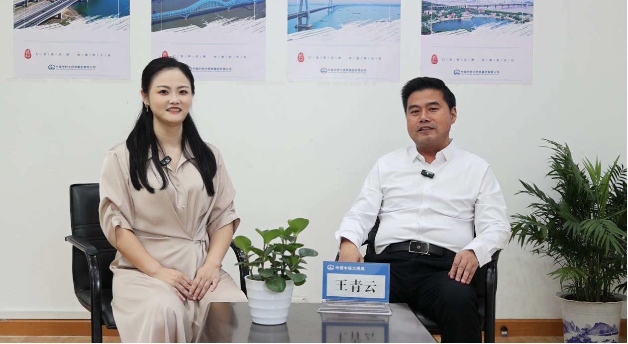 先導式創新，再推電動新品！山河智能SWDM520EE增程式旋挖鉆機推介會成功舉辦