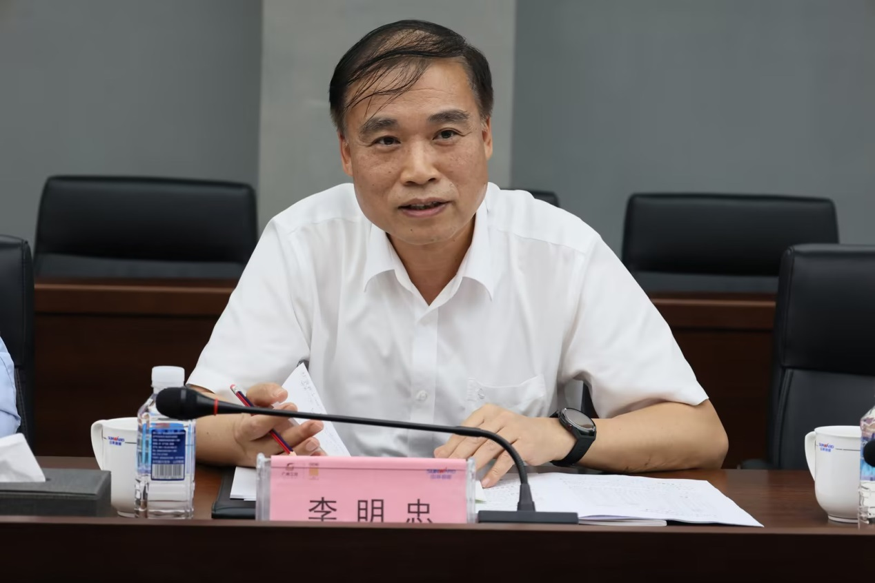 深化交流合作！廣州港李明忠副總經理率隊蒞臨山河智能考察交流！