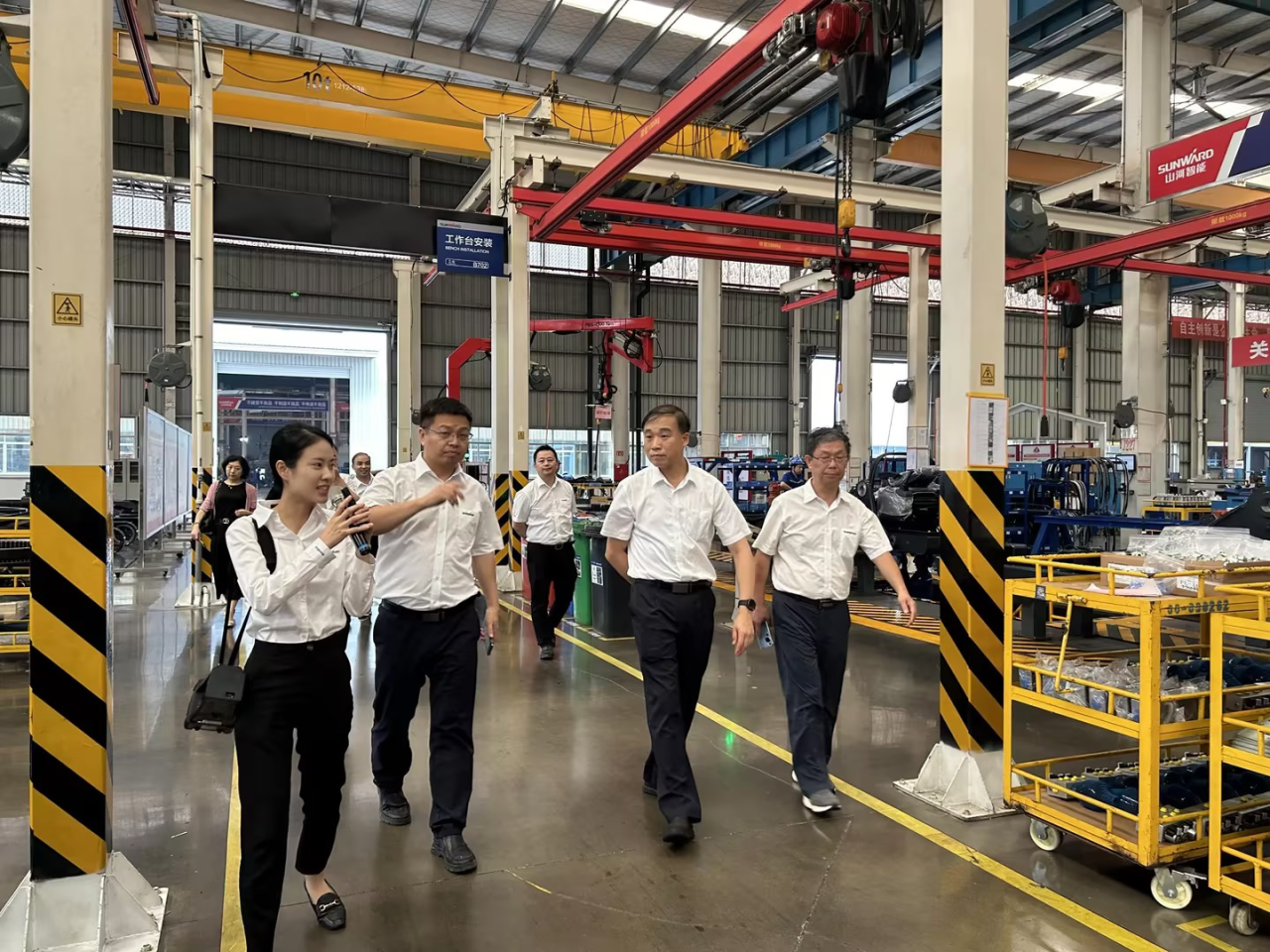 深化交流合作！廣州港李明忠副總經理率隊蒞臨山河智能考察交流！