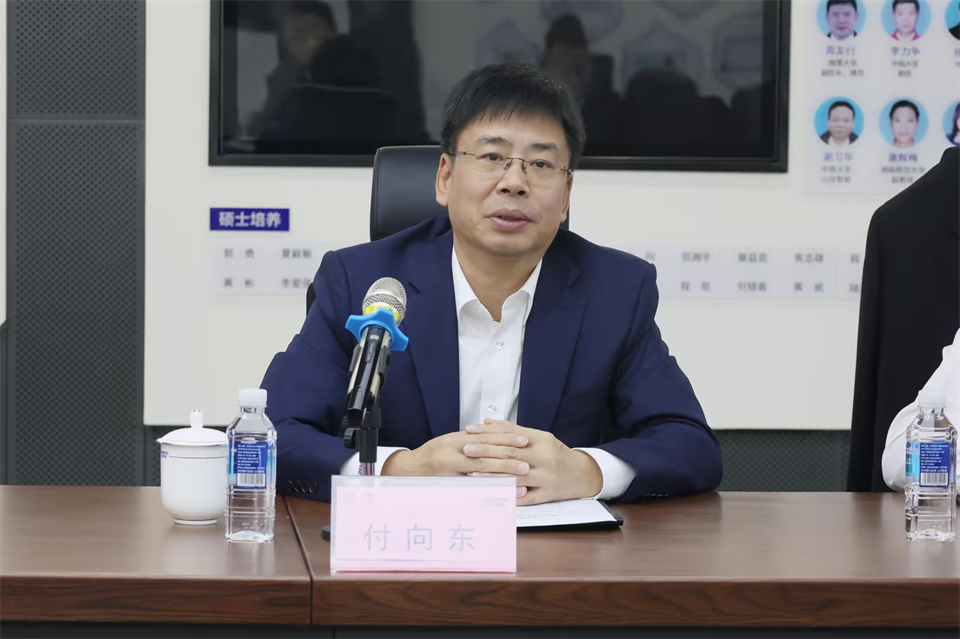 同船出海，共贏未來！中鐵九局副總經理劉峻峰一行到訪山河智能