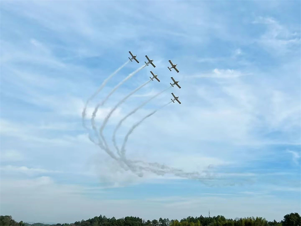 十年織得山河秀，踐行初心創未來！山河飛行表演隊成立10周年慶典活動隆重舉行