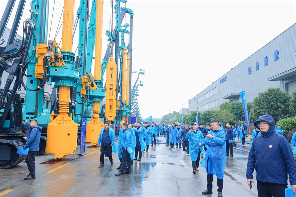 創新引領價值，理想成就未來！山河智能25周年慶典暨全球客戶節隆重舉辦