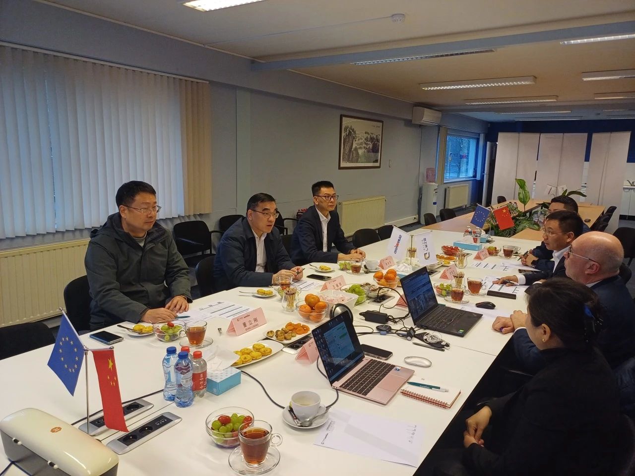 廣州工控集團總經理王福鑄率隊考察山河智能歐洲子公司