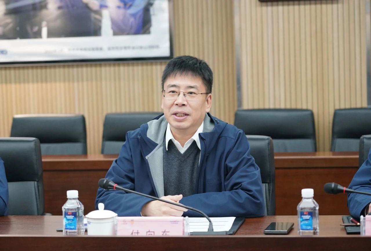 中國出口信用保險公司到訪山河智能