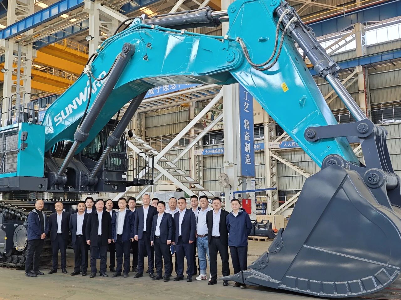 強強聯手！山河智能與湖南楚湘建工集團達成共建礦山生產建設創新聯合體共識