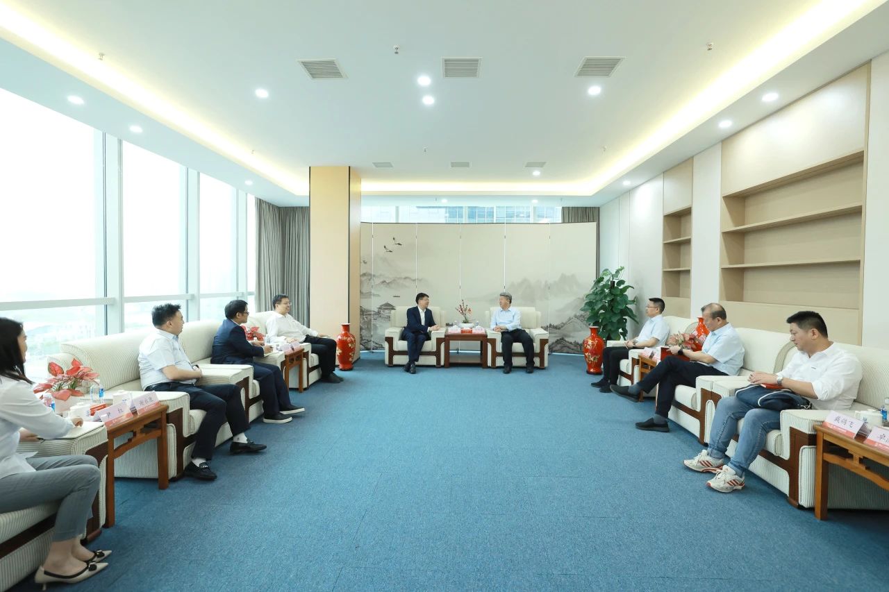 山河智能與中核二十五深化合作，共探礦山智能化與海外市場新機遇