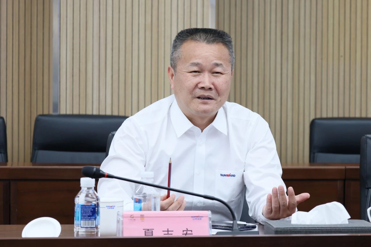 共促中國制造揚帆海外！中國出口信用保險公司到訪山河智能