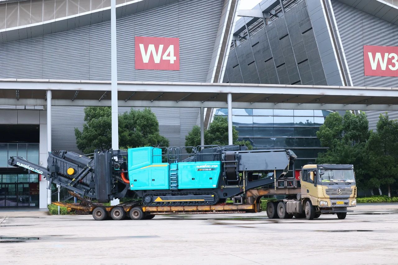 2025 CICEE | 倒計時7天！“裝甲先鋒”SP1213IE履帶式反擊破碎站首發進場