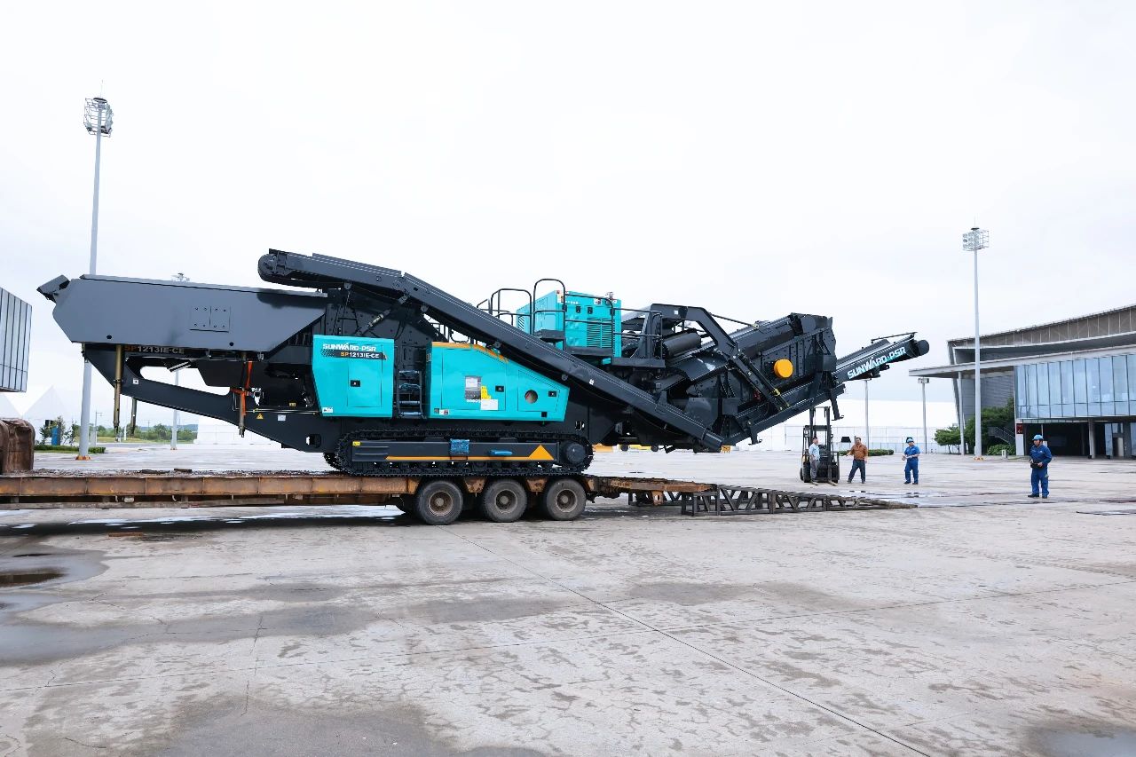 2025 CICEE | 倒計時7天！“裝甲先鋒”SP1213IE履帶式反擊破碎站首發進場