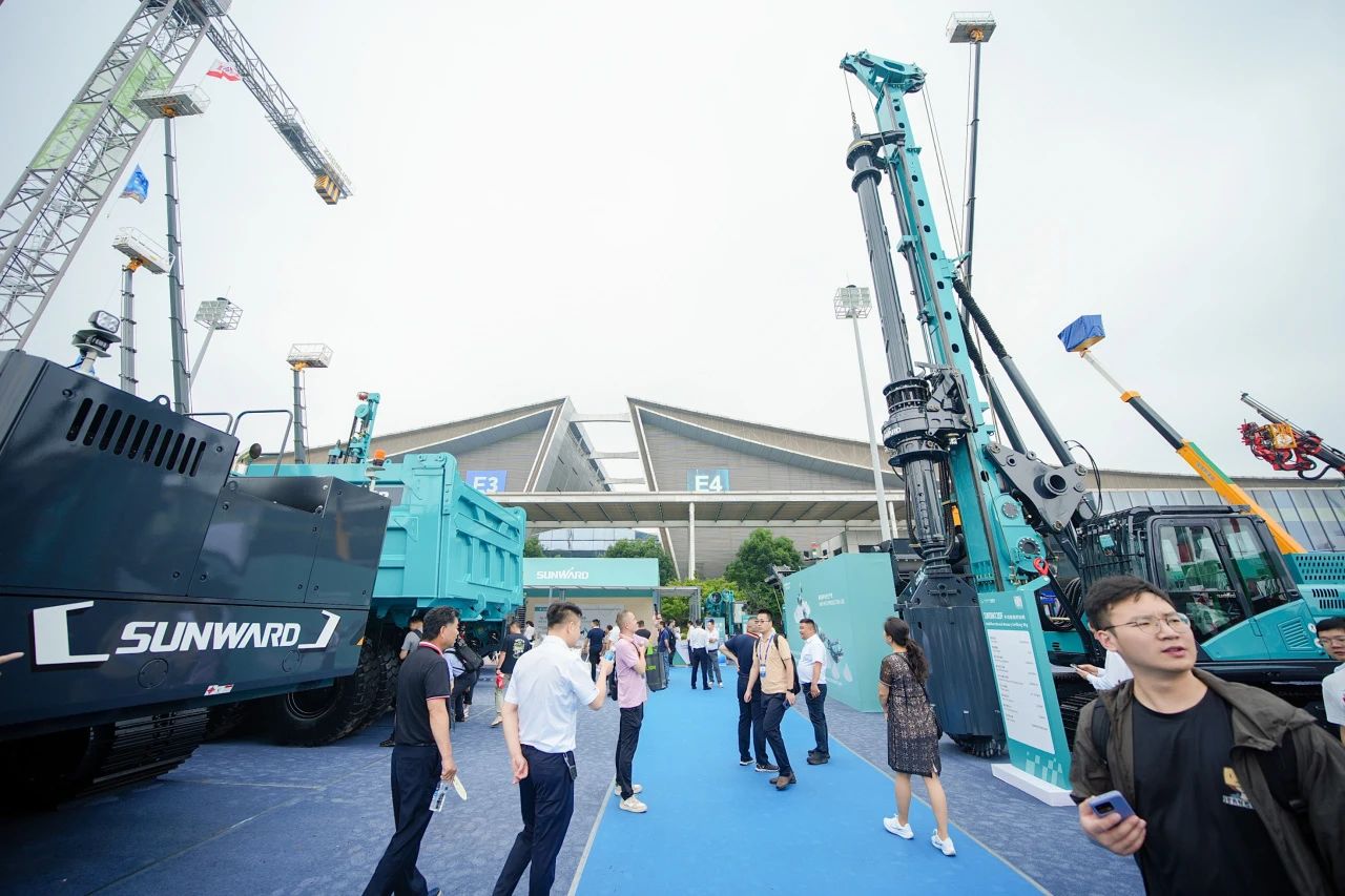 2025 CICEE | 為客戶創造價值，山河智能客戶交流會圓滿舉辦