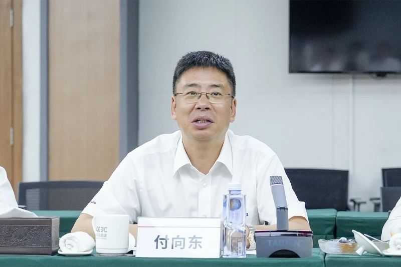 山河智能與易普力公司深化戰略合作，共筑混裝設備技術轉化新標桿