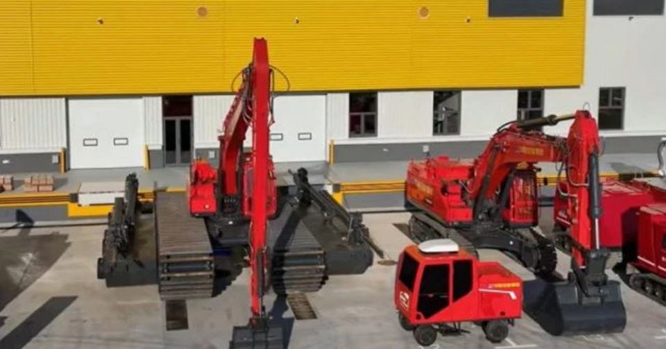 硬核破解“最后一公里”難題，山河智能應急救援設備助力“應急使命·2025”演習！