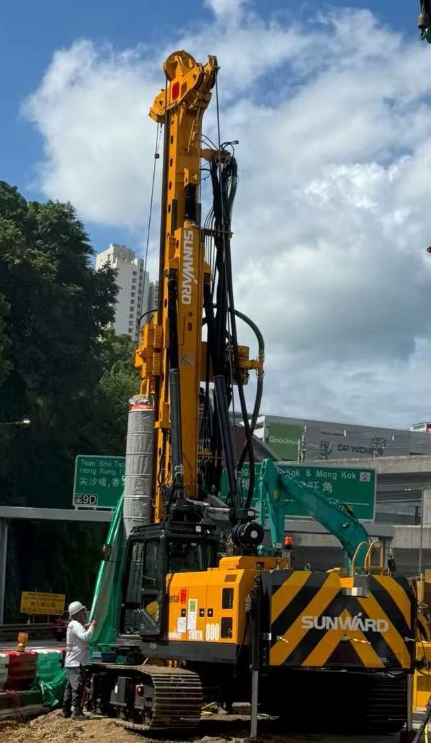硬核首秀！山河智能SWDTH800大直徑潛孔錘鉆機進擊香港市場