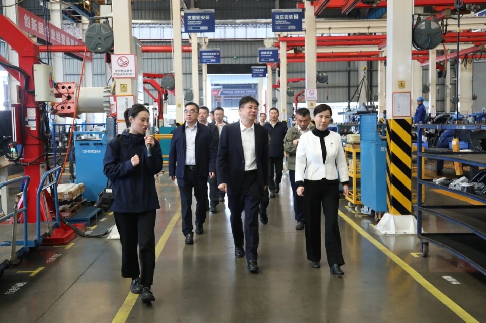 聚焦應急裝備研發生產，共探實戰適配新路徑——廣州市應急管理局黨委書記、局長葉芳調研山河智能