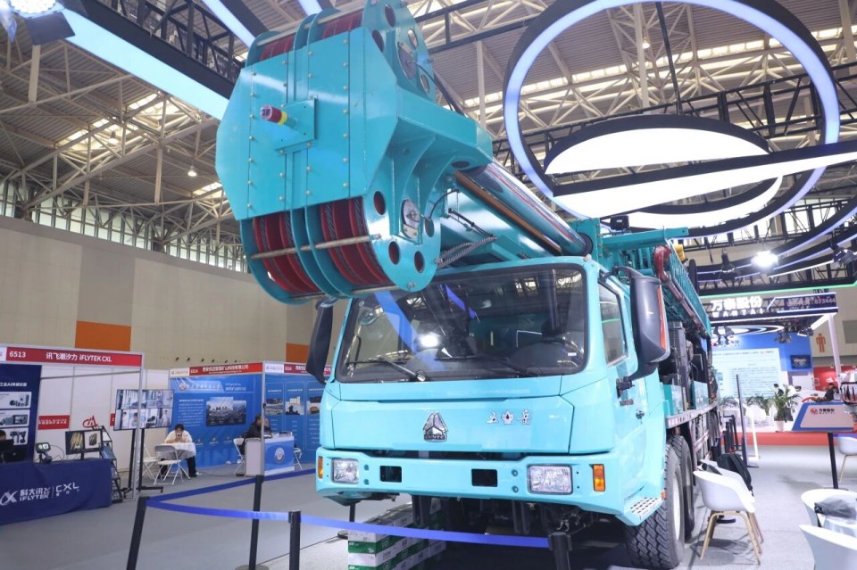 “地勘裝備能力提升的重大突破”！山河智能聯合中國煤炭地質總局發布T138車載鉆機