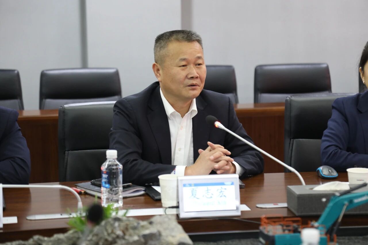 法巴租賃集團到訪山河智能，共拓合作新篇章