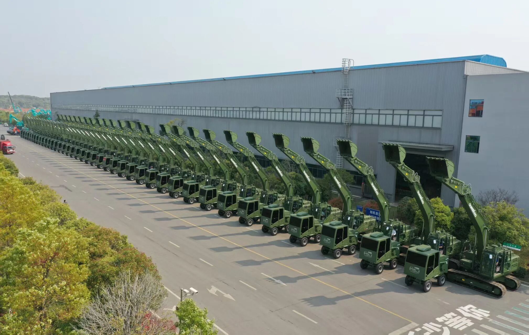 智能遙控挖掘機獲評湖南省制造業單項冠軍，彰顯山河智能創新實力