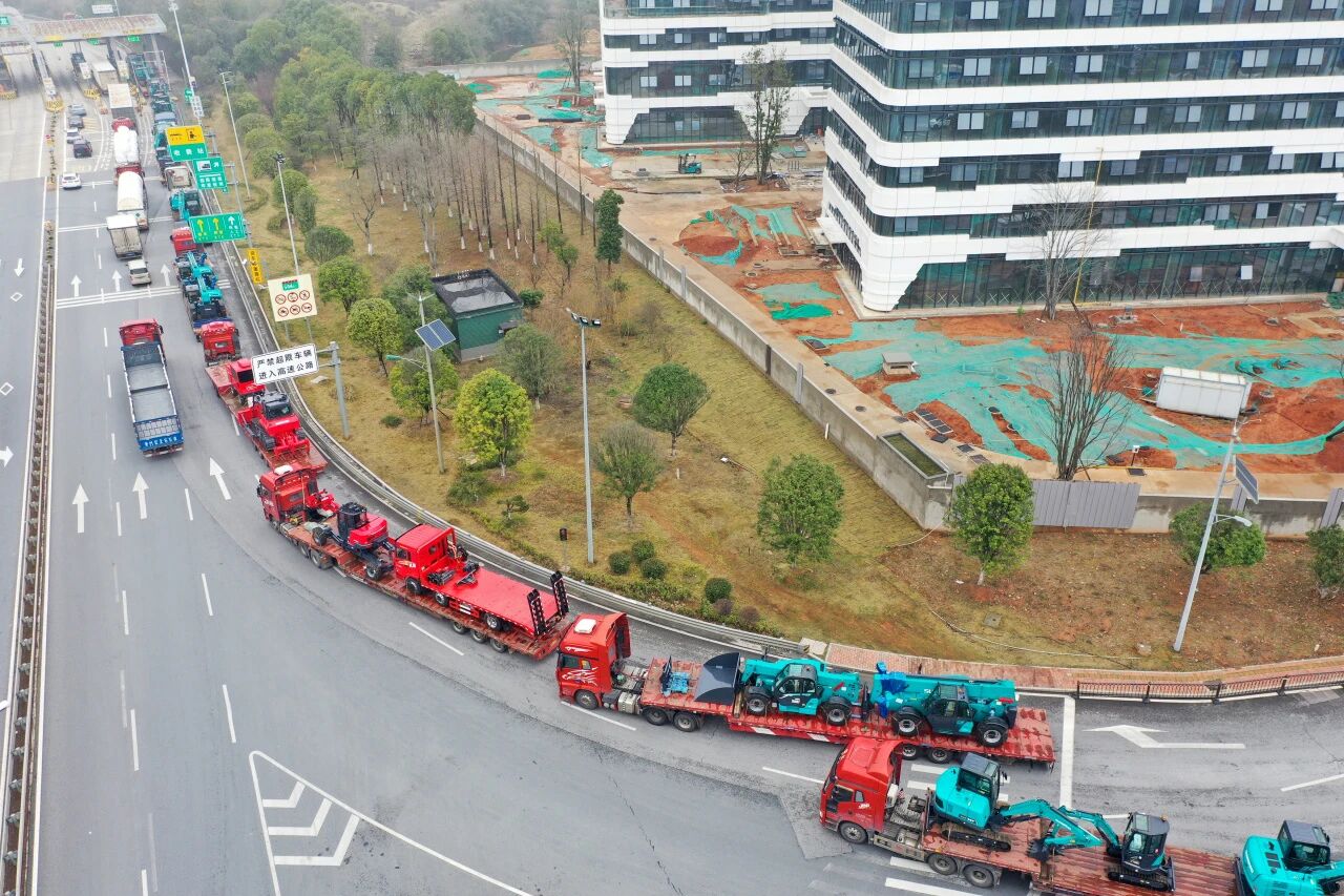 山河智能舉行2026年正月系列發貨儀式，過億元設備奔赴全球