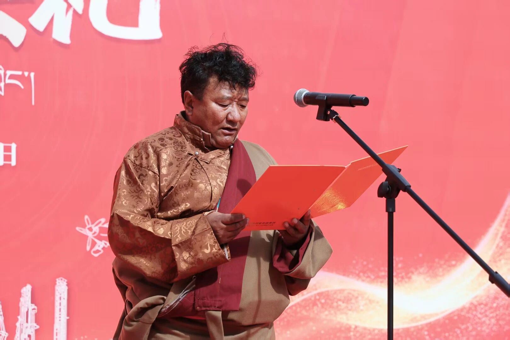 山河智能西藏林芝保障中心隆重開業，筑牢高原服務新高地