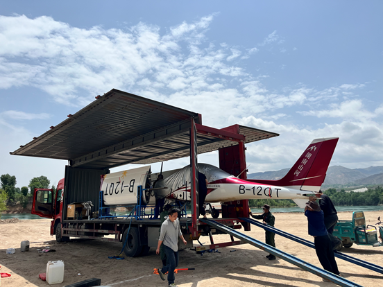 海拔2100米！山河飛行表演隊創(chuàng)造國內(nèi)運動類飛機高原表演新紀錄
