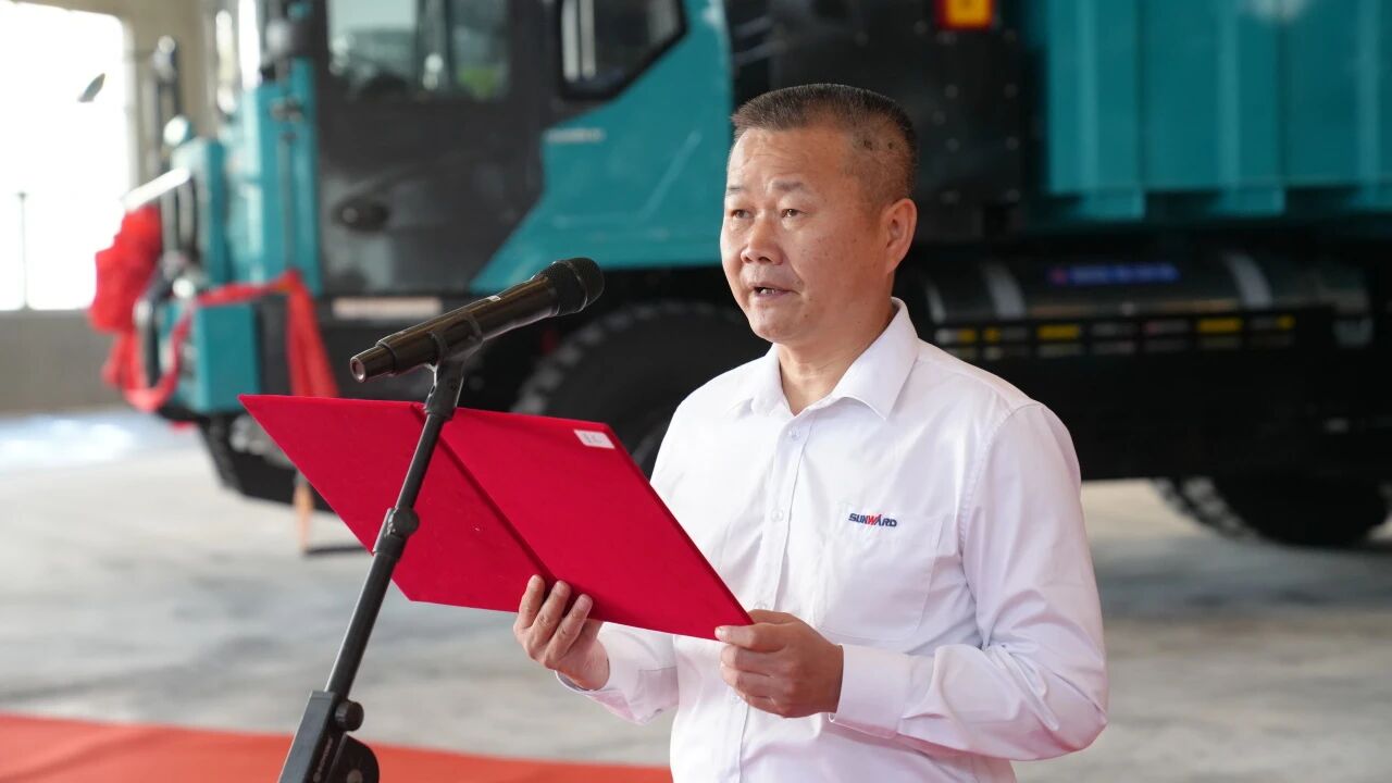 首批LNG礦用寬體車交付！山河智能攜手本溪打造東北新能源礦山裝備產業高地
